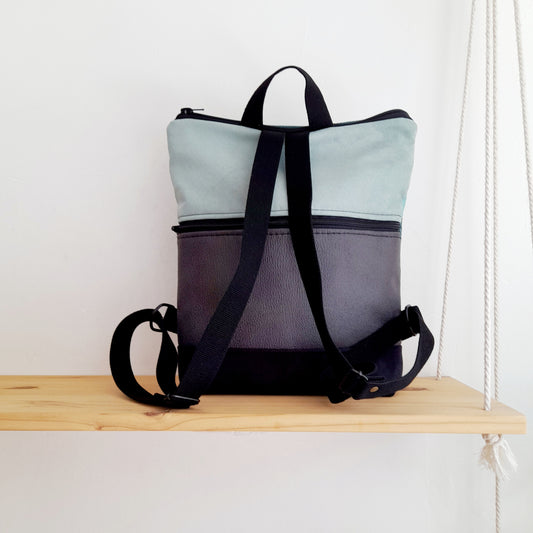 Mochila alta sloOw. Hojas turquesas con negro