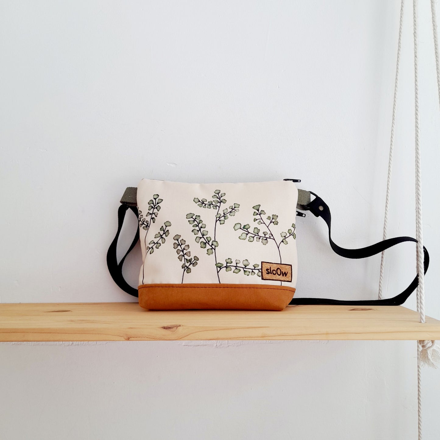 Bolso mediano sloOw. Helechos con kaki