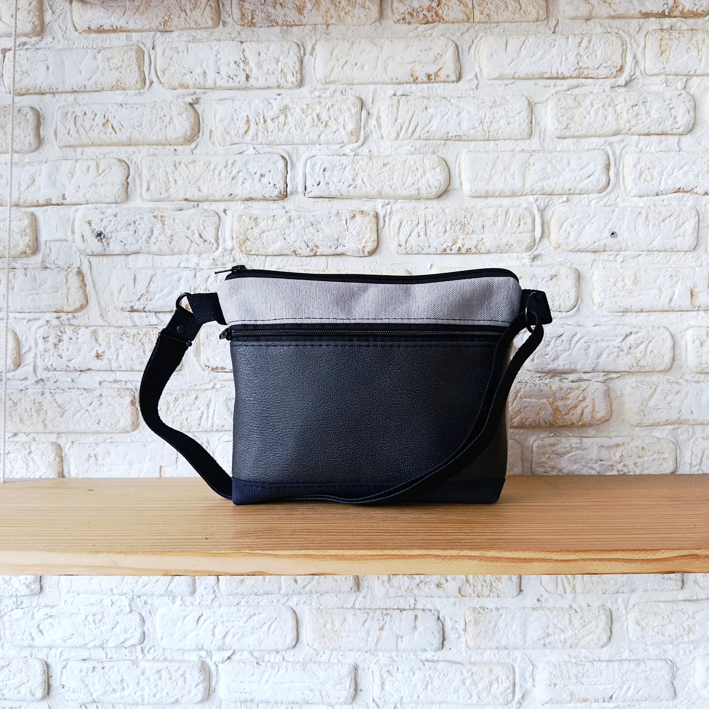 Bolso mediano sloOw. Craspedias con negro