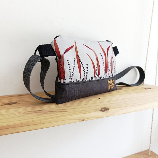 Bolso pequeño sloOw con tela Hierbas rojas y gris oscuro