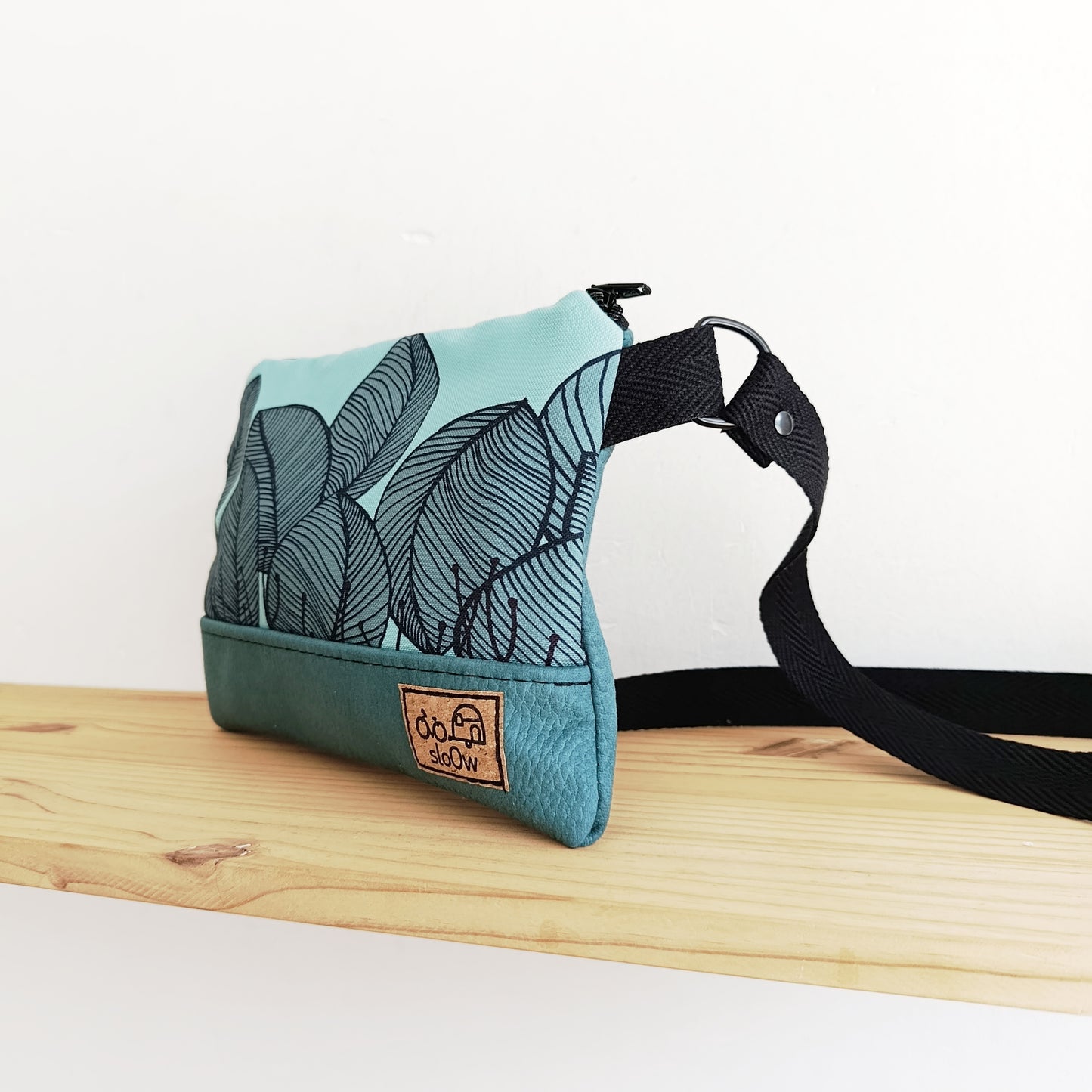 Bolso pequeño sloOw con tela de Hojas turquesas