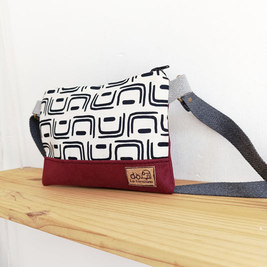 Bolso pequeño con tela de Geometría negra y granate
