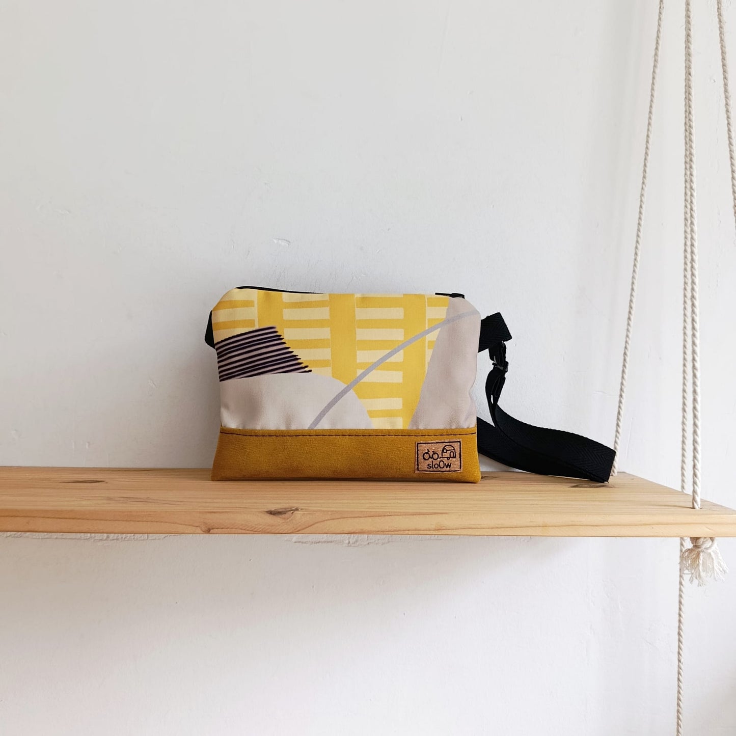 Bolso pequeño sloOw con tela de Collage amarillo