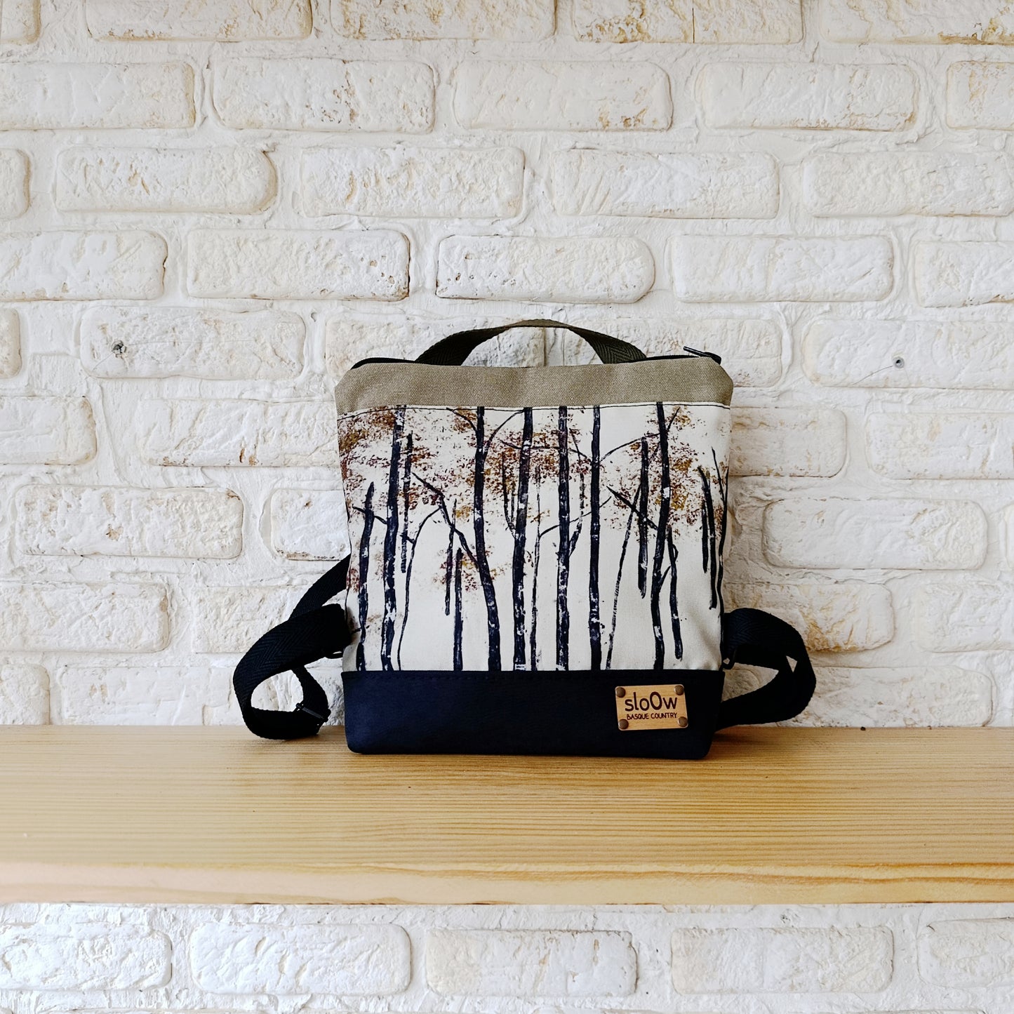 Mochila cuadrada sloOw Bosque con negro y kaki