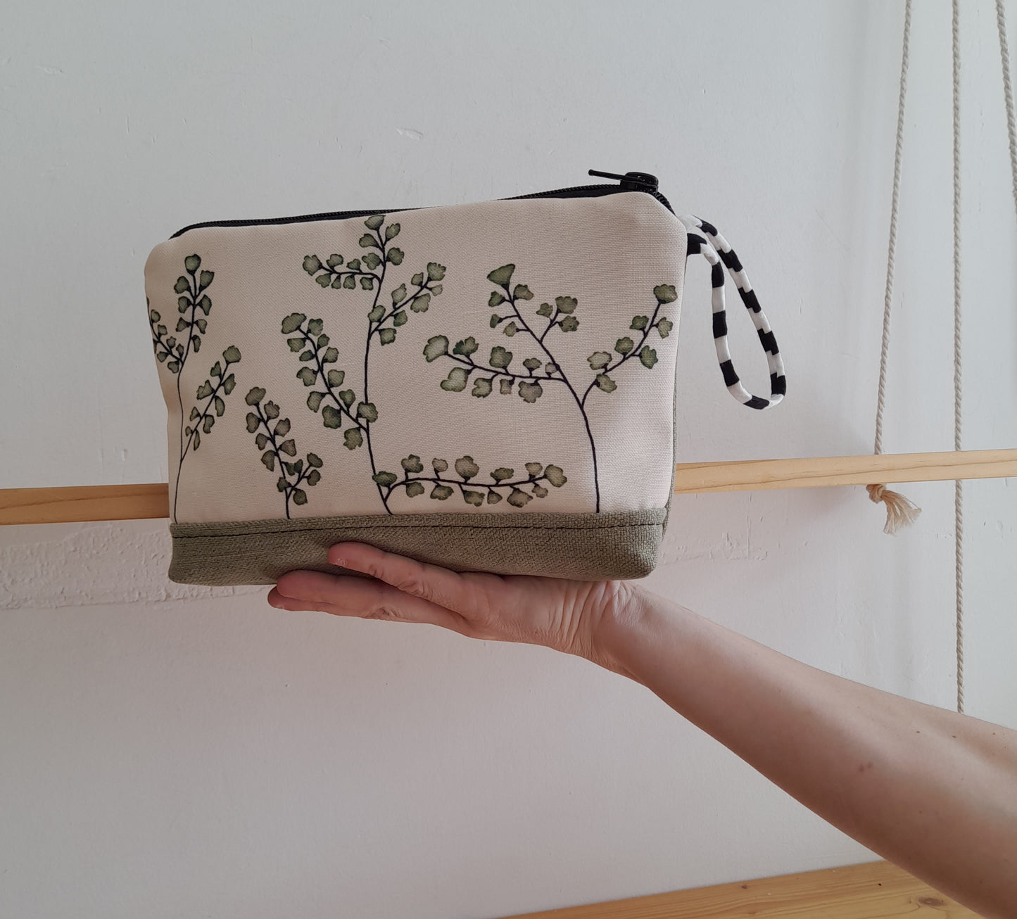 Neceser sloOw con tela de Helechos y base verde