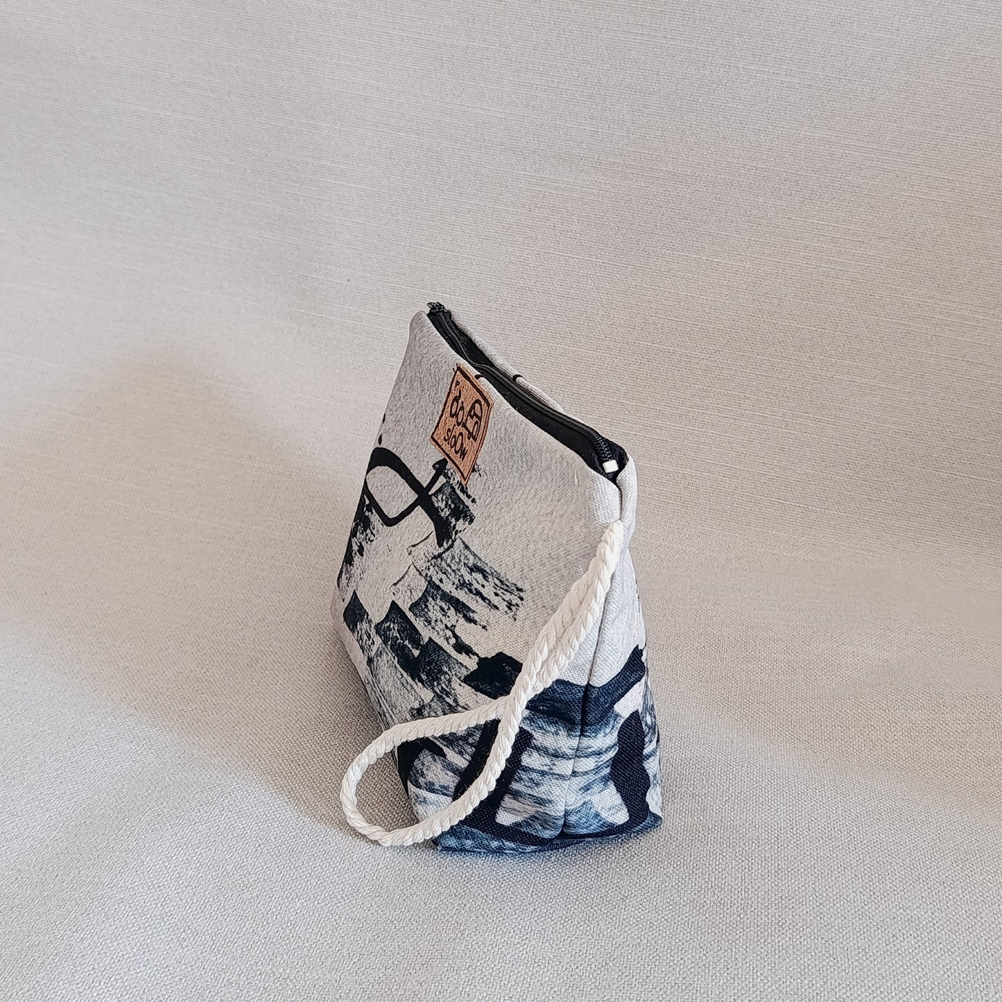 Neceser sloOw con tela de Textura de sello azul