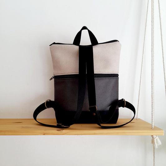 Mochila alta de Rayas blanco y negro y mostaza